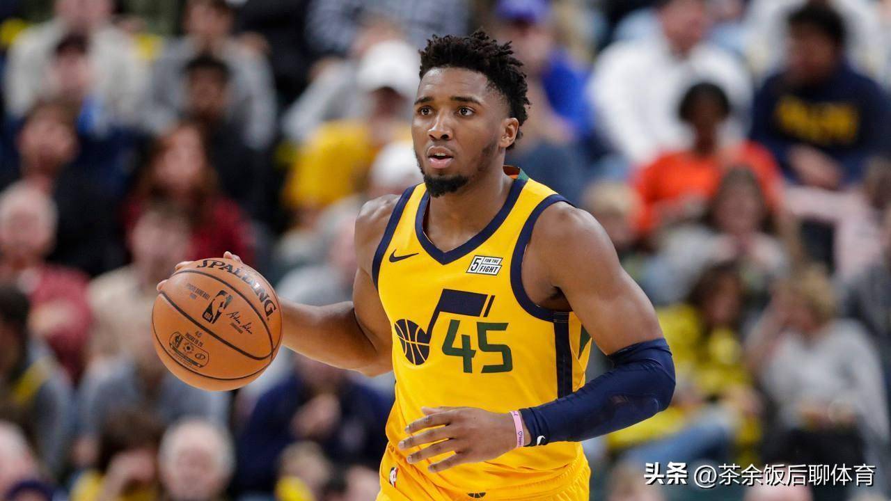 包含罗马训练开放日,国际比赛日刷新队史纪录引欢呼,NBA季后赛在即,资深球员宣示担当的词条 包含罗马训练开放日,国际比赛日刷新队史纪录引欢呼,NBA季后赛在即,资深球员宣示担当的词条