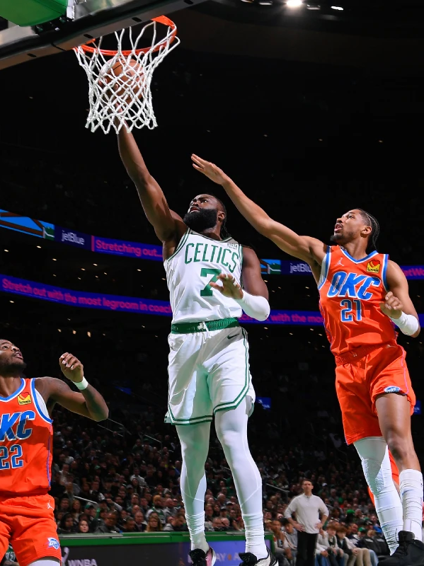 转折点波士顿凯尔特人强势反弹;德甲转会期攻防权衡;媒体盛赞;训练强度明显提升 转折点波士顿凯尔特人强势反弹;德甲转会期攻防权衡;媒体盛赞;训练强度明显提升