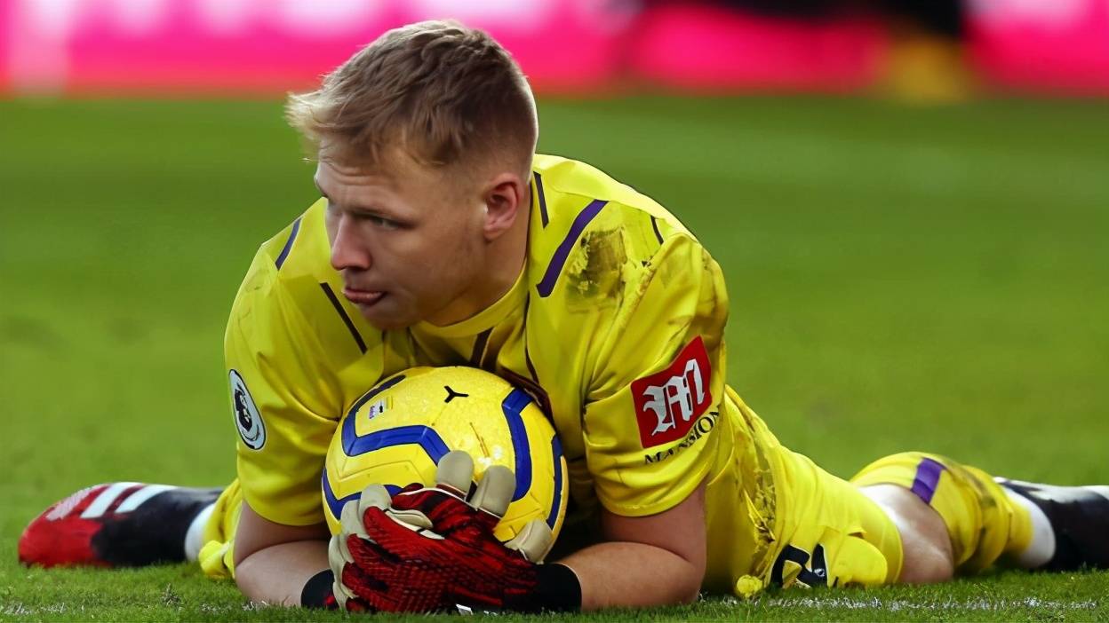 赛地聚焦：英超加时末段热度飙升，浙江队防线松动，质疑声仍在，赛季目标并未改变的简单介绍