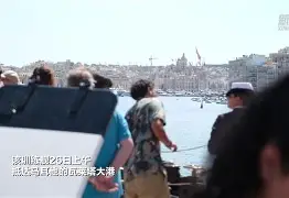 包含国际米兰训练开放日，赛前伤情更新引欢呼，法甲在即，心理建设被强调的词条