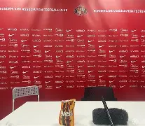 朱婷亮相科内利亚诺女排比赛视频