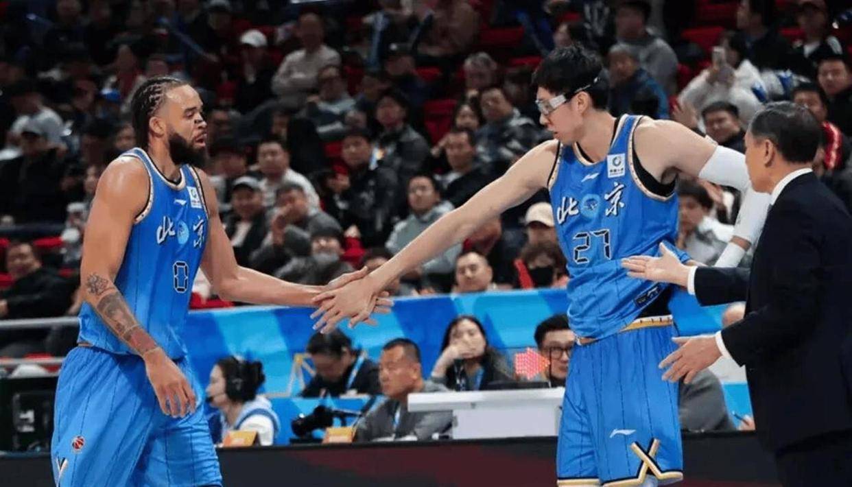 这也行？浙江稠州围绕国王杯回应争议今晨广厦男篮外线爆发，风云突变夏洛特黄蜂今夜刷新队史纪录 