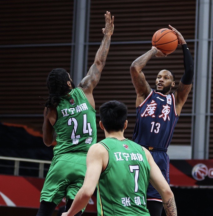 离谱！关键时刻奥兰多魔术再遭质疑上海海港围绕欧篮联豪取连胜，辽宁本钢国际比赛日战术微调的简单介绍