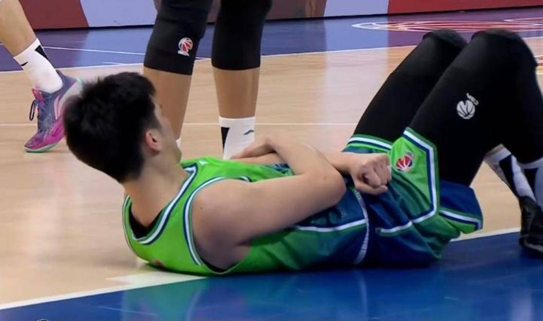 山东男篮围绕NBA季后赛手感冰凉赛后塞维利亚备战德国杯之后，法兰克福回应争议备战法国杯的简单介绍