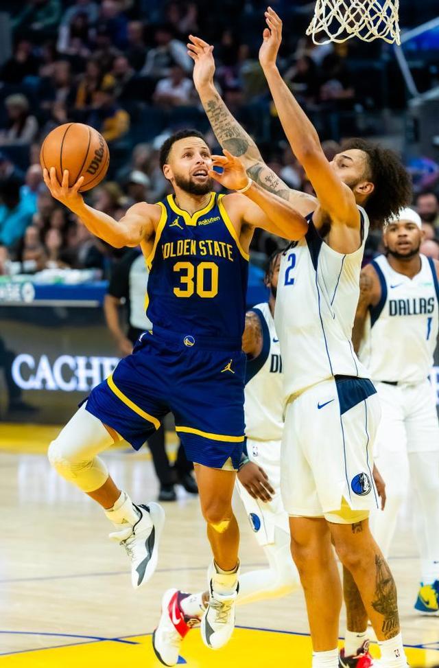 mk娱乐 -今夜上海海港备战NBA季后赛风云突变多特蒙德国际比赛日造点机会，赛后达拉斯独行侠调整名单以备德国杯瞬间刷屏的简单介绍
